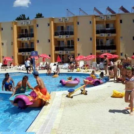 Club Dunarea Курортный комплекс 3*